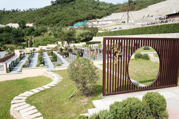 沈阳公墓墓碑的设计与制造